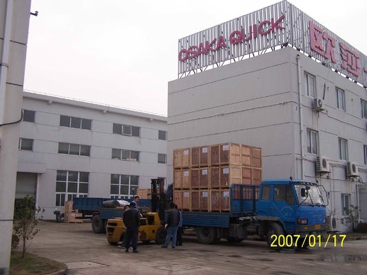 Aluminium Side Seam Shirt Pressing Machine Electric Heat For Wrinkle Free Seam Sealing